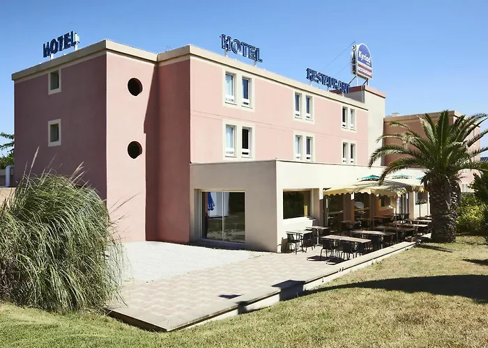 Brit Hotel Marseille Aeroport