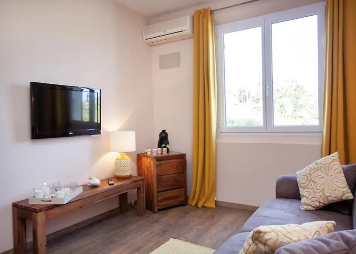 Hotel Scandola